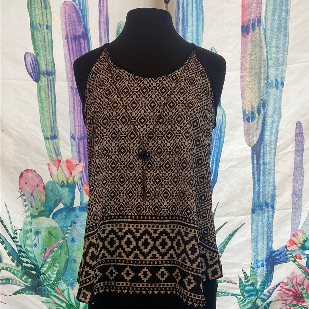 Geometric Black and White Women's Top